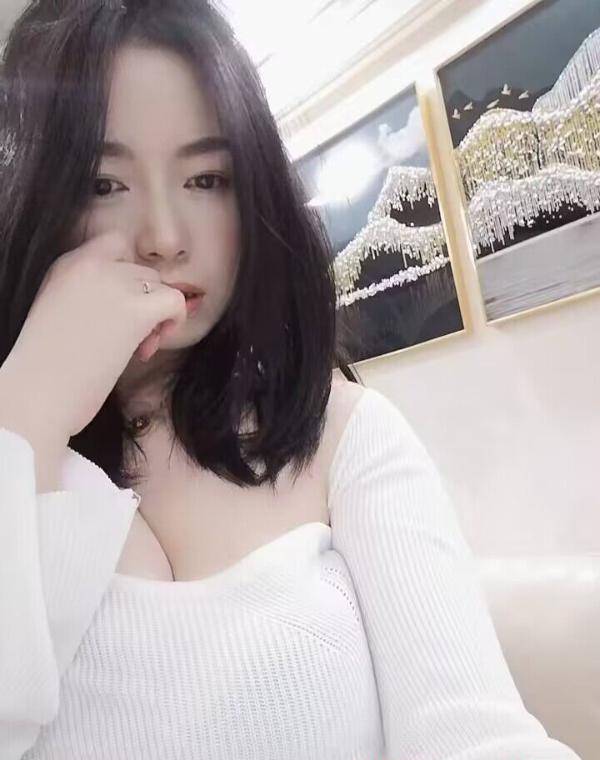 江北大胸小诺 1