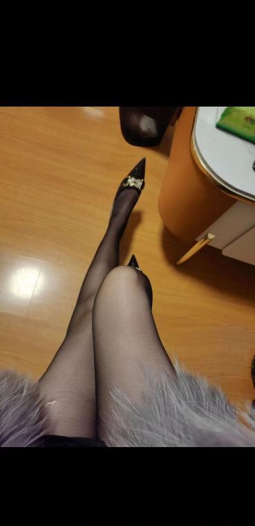 七月美女模特身材 1