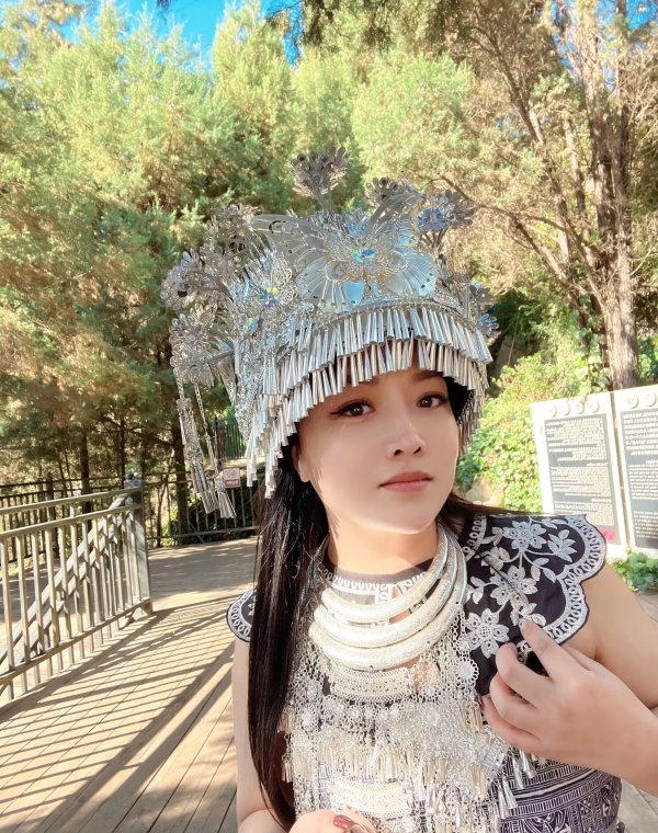 光谷丰满少妇 1