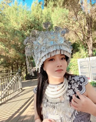 光谷丰满少妇