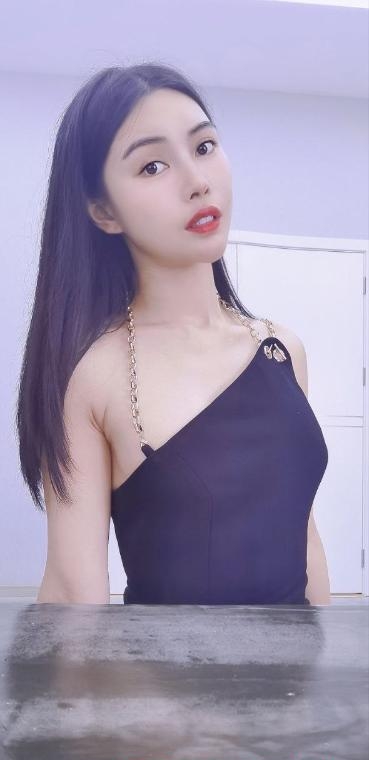 性感迷人颜值老师 1