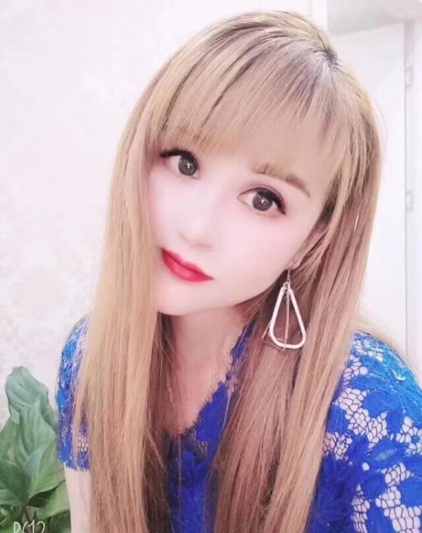 三通美女 1