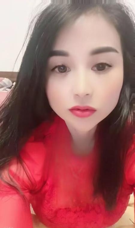 三通美女 1