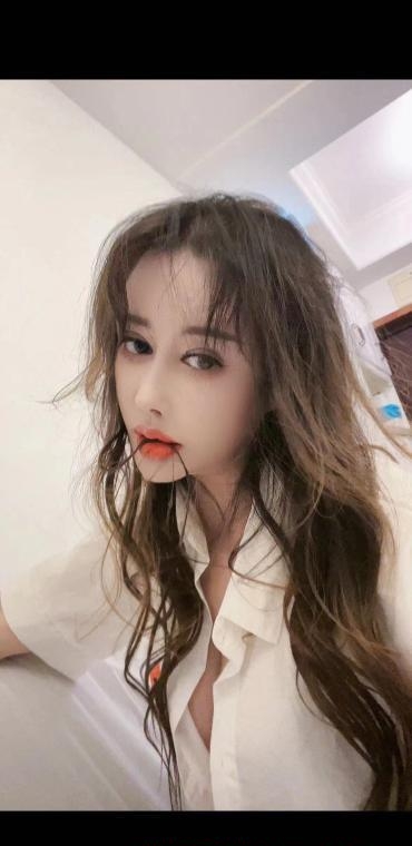 观音桥漂亮混血小姐姐 2