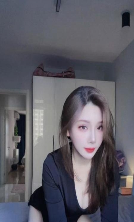  武汉喷水小骚货 1