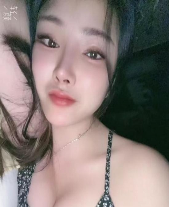  妩媚小少妇蔷薇 1