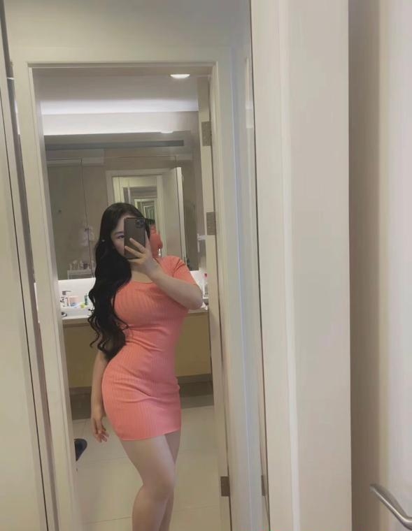洪山特服熟女 1