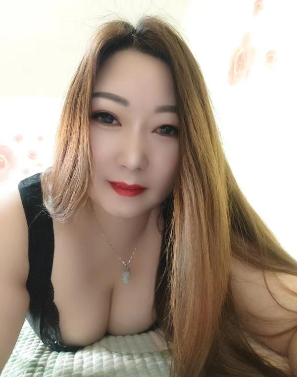 北工大丰满美臀人妻 1