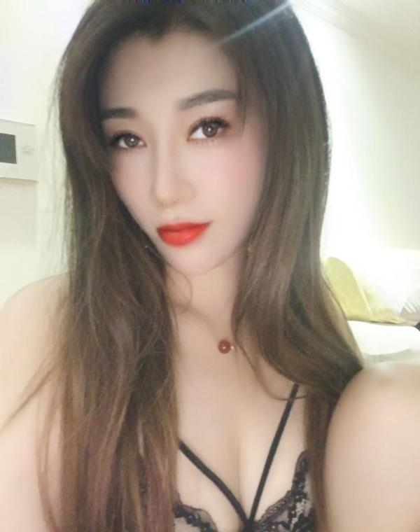 离异骚妇花妹 1