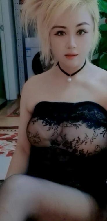 泻火超值的风骚熟女 1