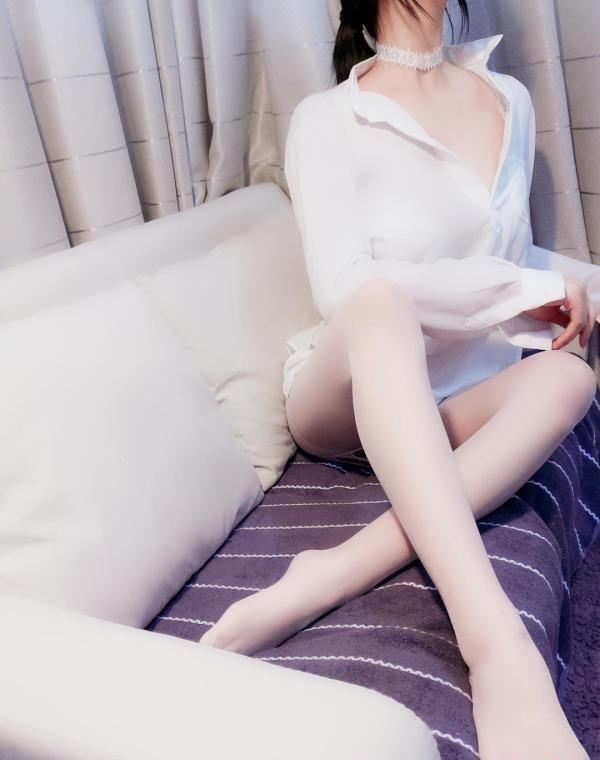 武昌区美腿少妇 1
