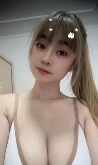 光谷大奶月月