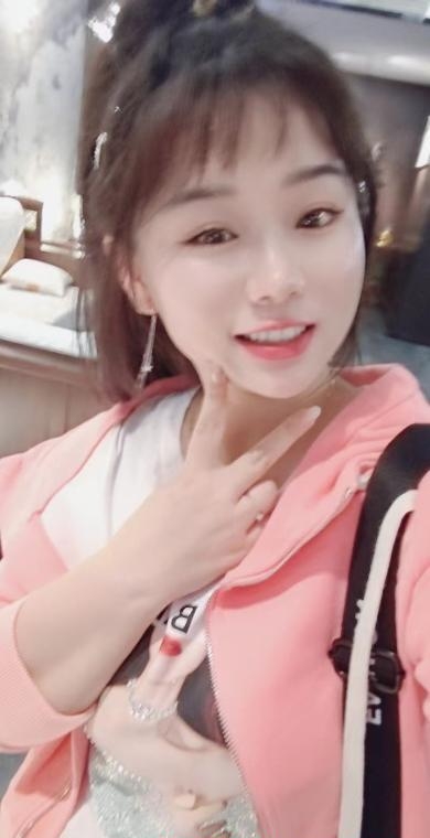 津南小姐姐 1
