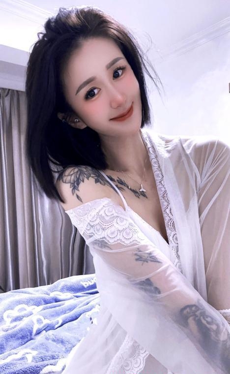 河东纹身小少妇 1