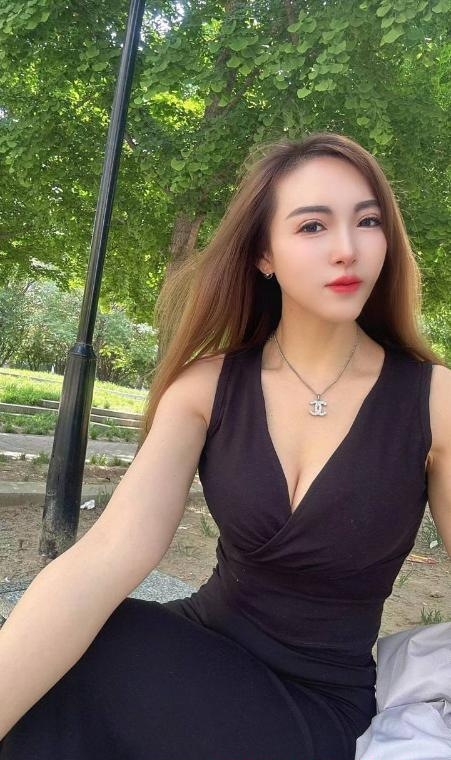 风骚妩媚身材好妹子 1