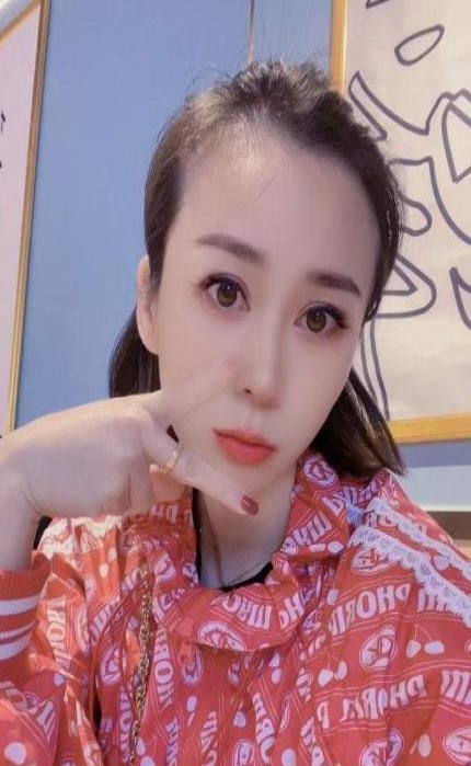  性感短发丽莎 2