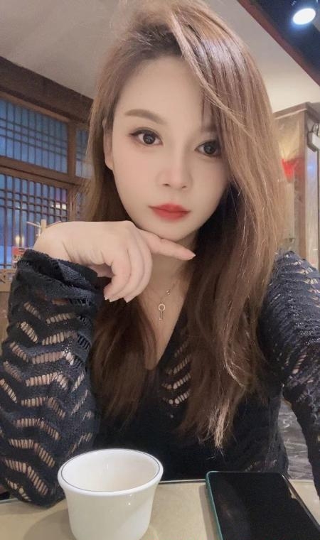 玉龙路服务系小荡妇 2