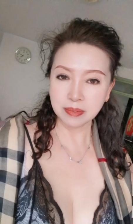 泄火老阿姨 2