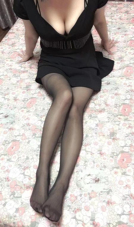 我的骚逼情人姐姐 3