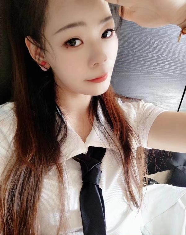 汉口月月 4