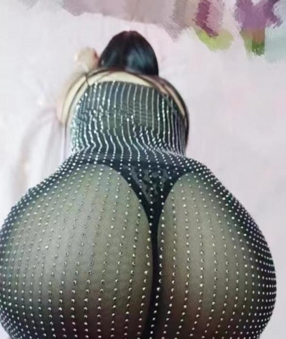  双桥离异寂寞少妇 1