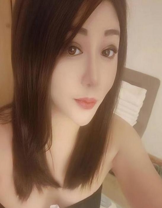  少妇 瞳瞳 1
