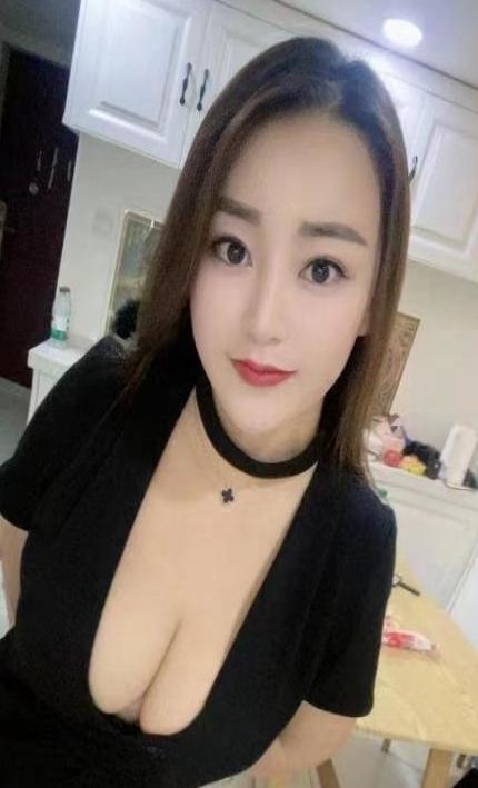  少妇太疯狂 1