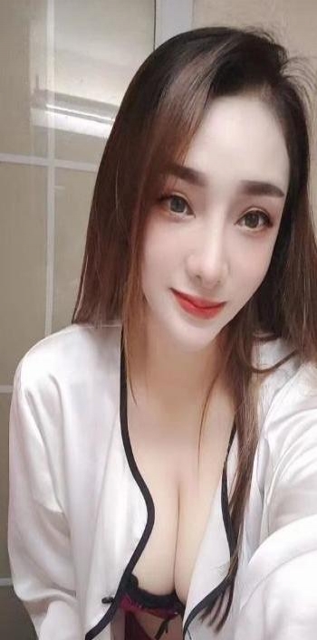  北京巨乳小姨 1