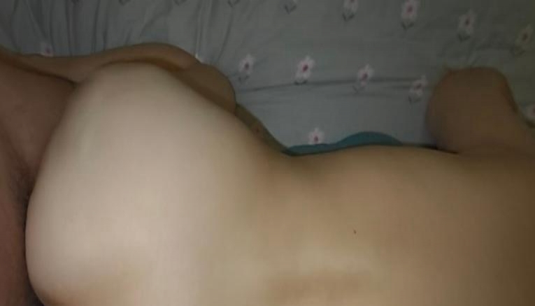 黄泥磅熟女 1