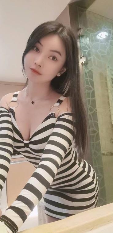 高跟诱惑服务妹子 1