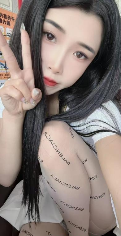 漂亮小姐姐 1