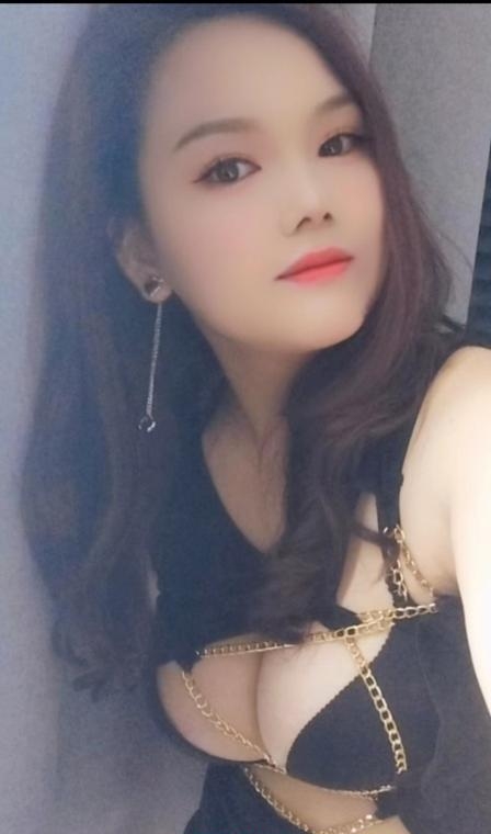 e奶肥臀光谷e妹 1