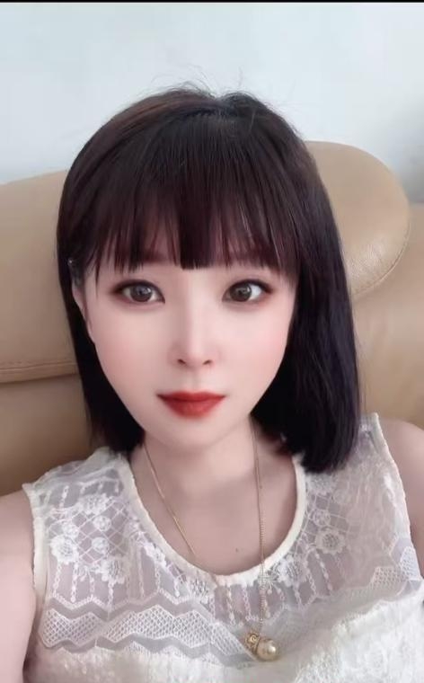 塘沽模特身材小姐姐 1