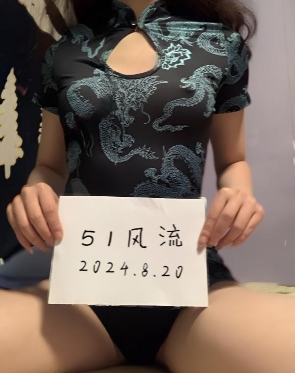 性感长腿小嫩妹 1