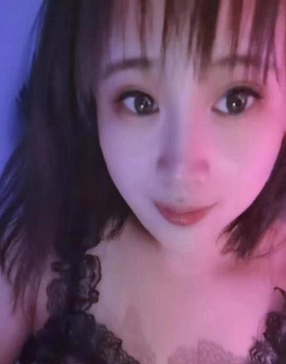  双井F豪乳小妹珑珑 2