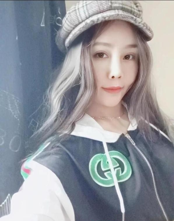 汉口君君 2