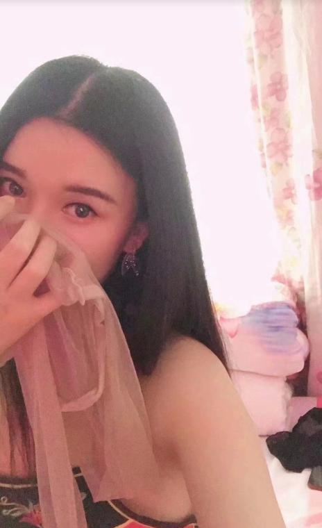 半套服务小姐姐 2