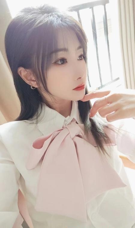 沙坪坝制服丰满御姐 3