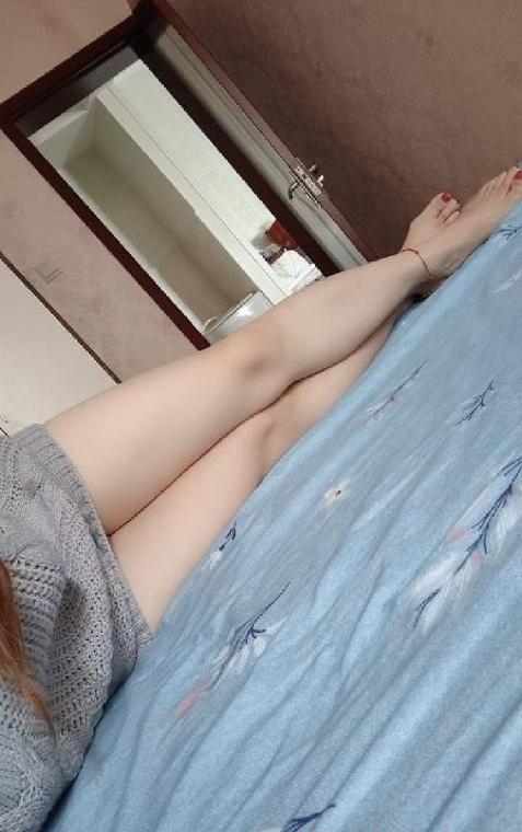 轻熟白嫩身材 4
