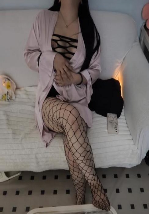  南开奥城骚气女人 1