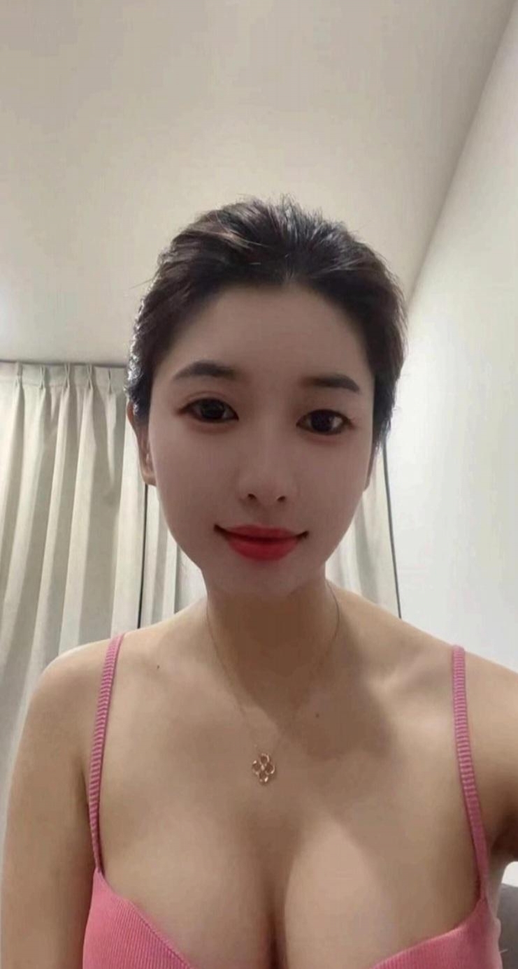 回龙观大胸偏良家少妇 1