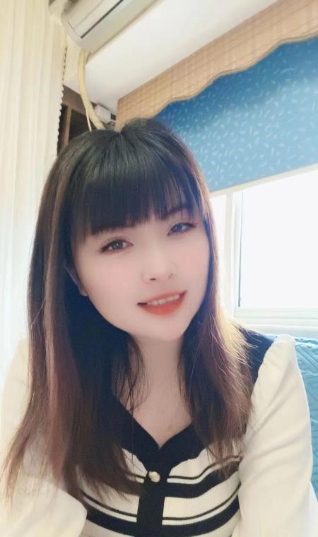 武汉小芸儿 1