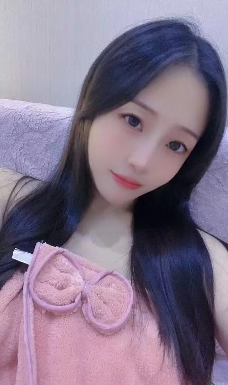 青年路笑笑美女 1