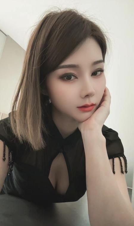 颜值服务性美女 1