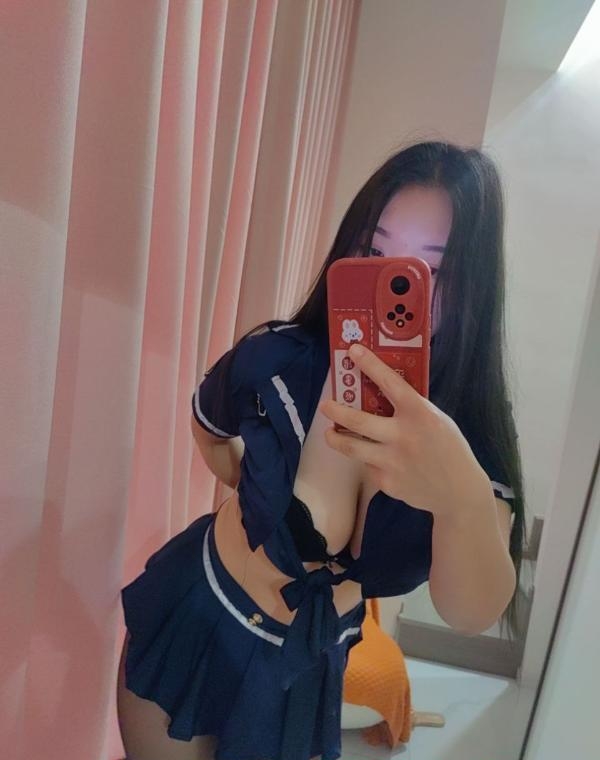 西青丰满骚女 1