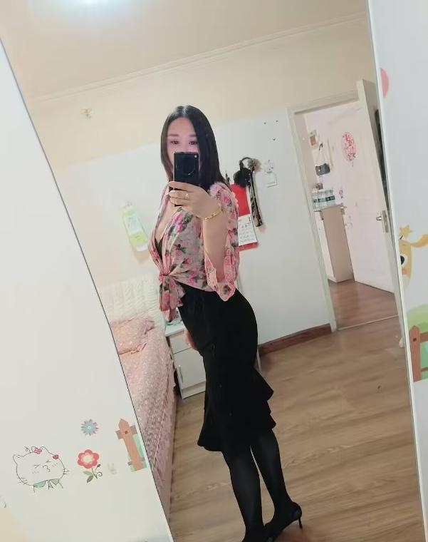 丰台奶霸熟妇微微 2