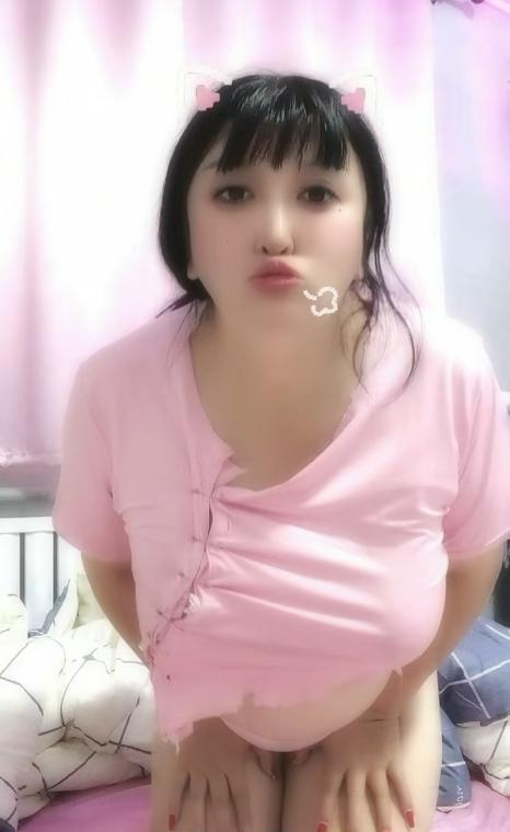 三通大奶巨乳胖美妞儿 2