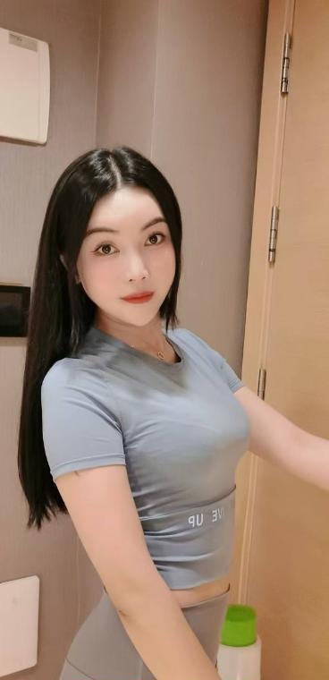 肤白颜值身材好老师 2