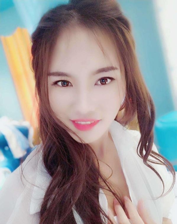 风骚少妇子安妮 4