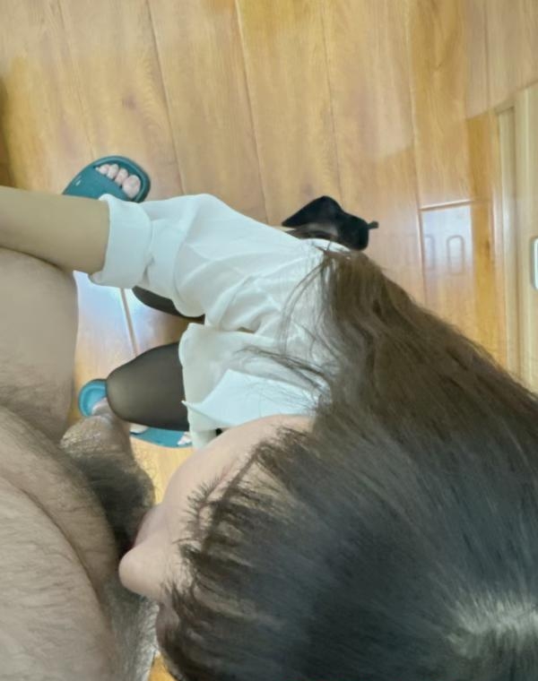 穿制服的妹子 4